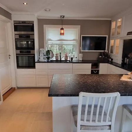 Hus Med Fin Uteplass - Nær E39, Og Shopping Leilighet Sandnes (Rogaland)